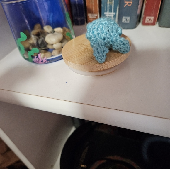 Crochet Crab in Upcycled Jar - Picture 5 of 8